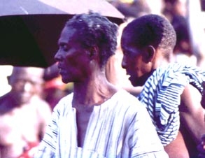 Nana Duru, Sacerdotes do Deus do Tamborete de Obo, Tano